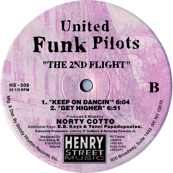 United Funk Pilots — Keep On Dancin (1997)